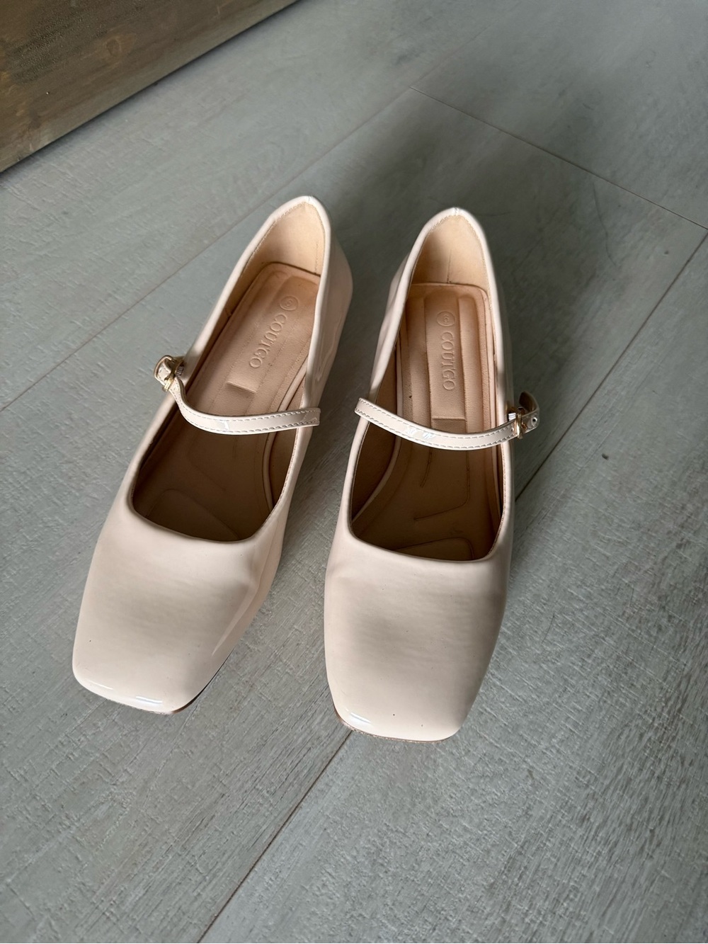 Nude Mary Jane Flats